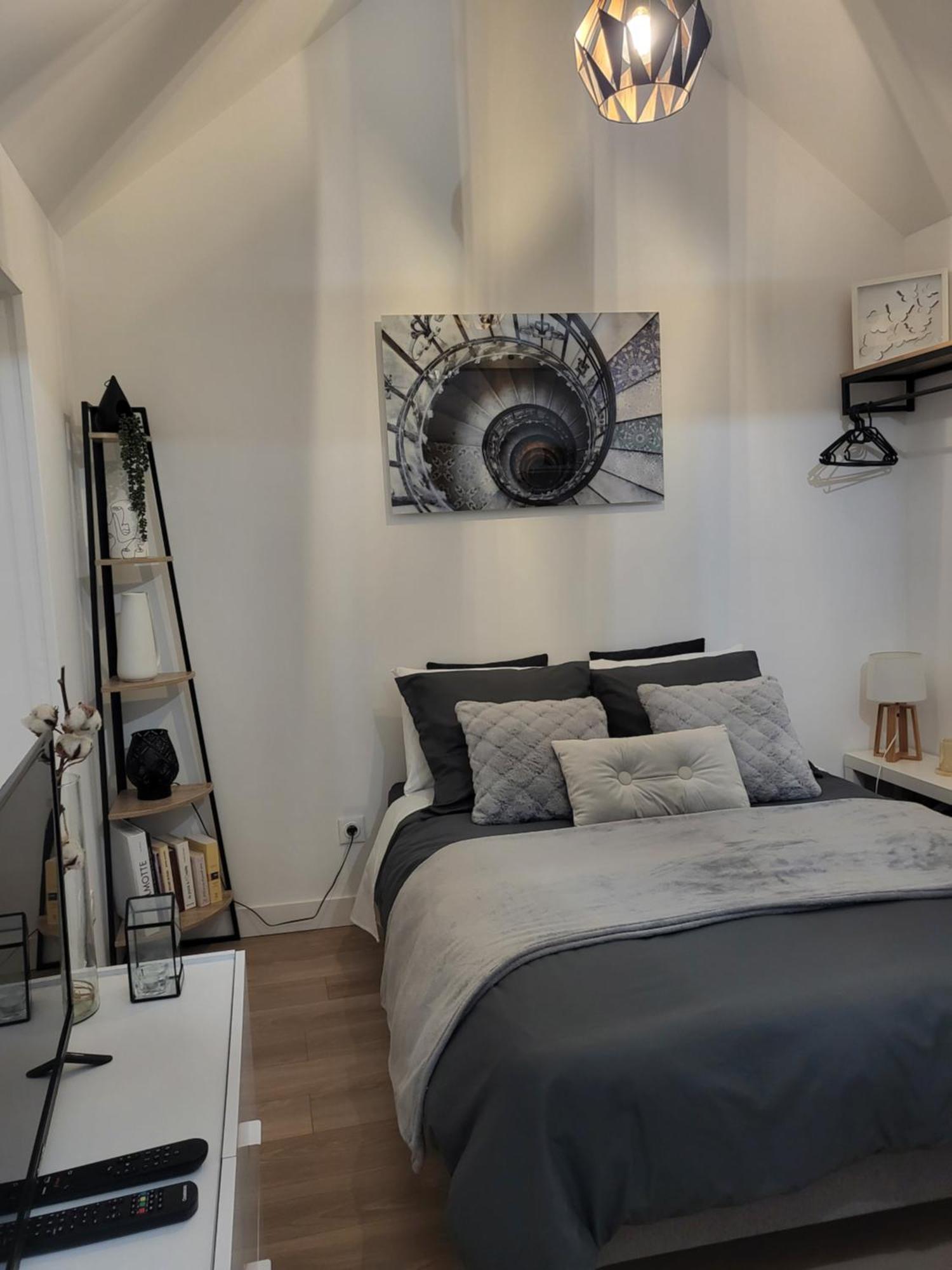Agreable Avec Cour A 10mn De Fontainebleau